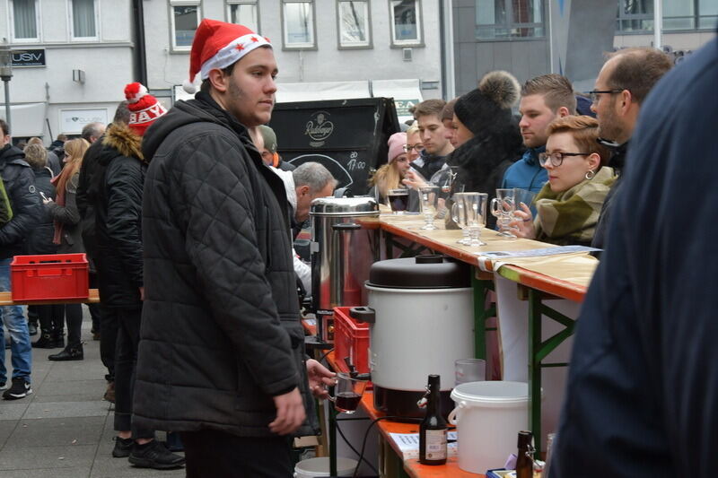 Feucht fröhlicher Heiliger Morgen in Reutlingen