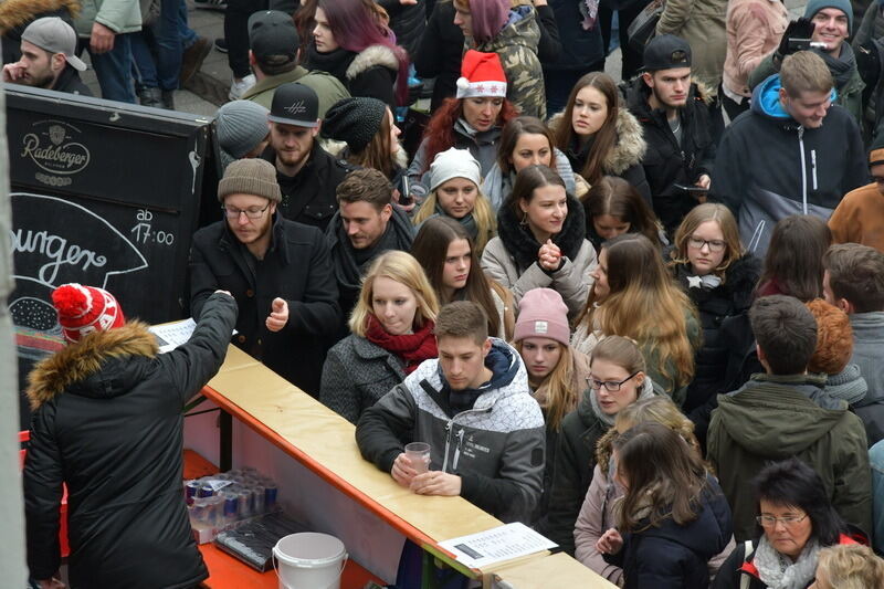 Feucht fröhlicher Heiliger Morgen in Reutlingen