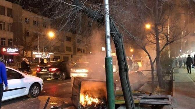 Im Iran werden die Proteste heftiger. Foto: Kyodo