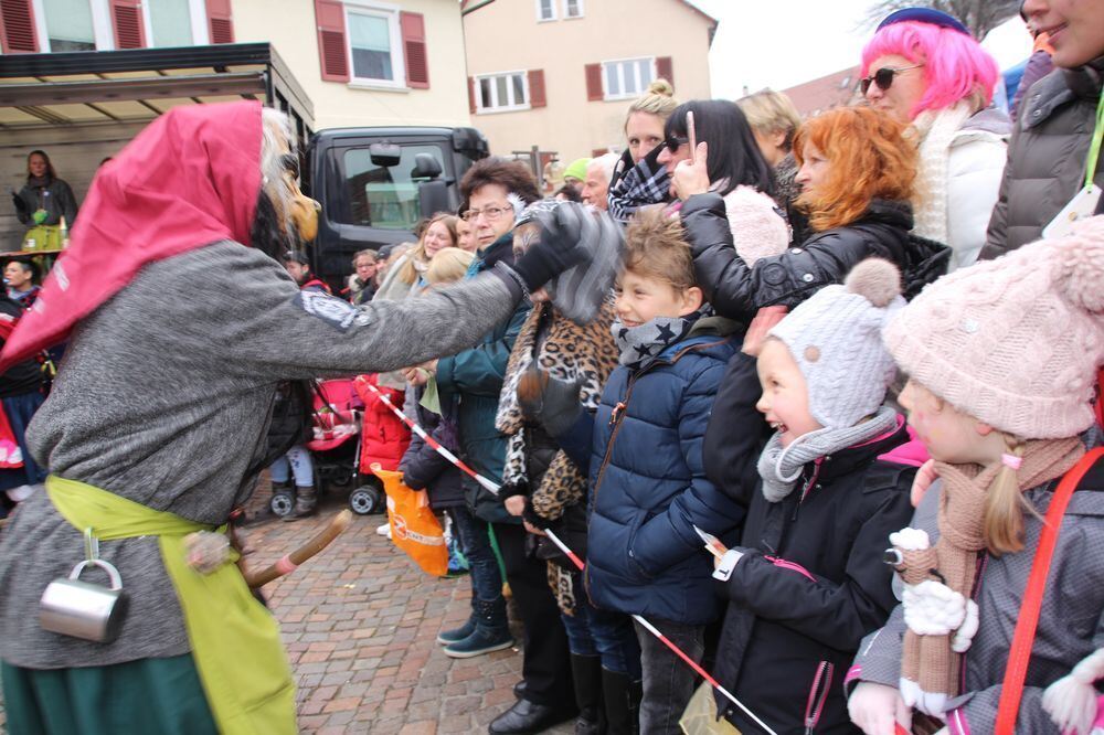 narrenumzug der uschlaberghexa pfullingen 2018_12