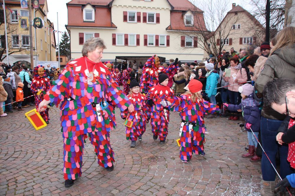 Narrenumzug der Uschlaberghexa in Pfullingen 2018