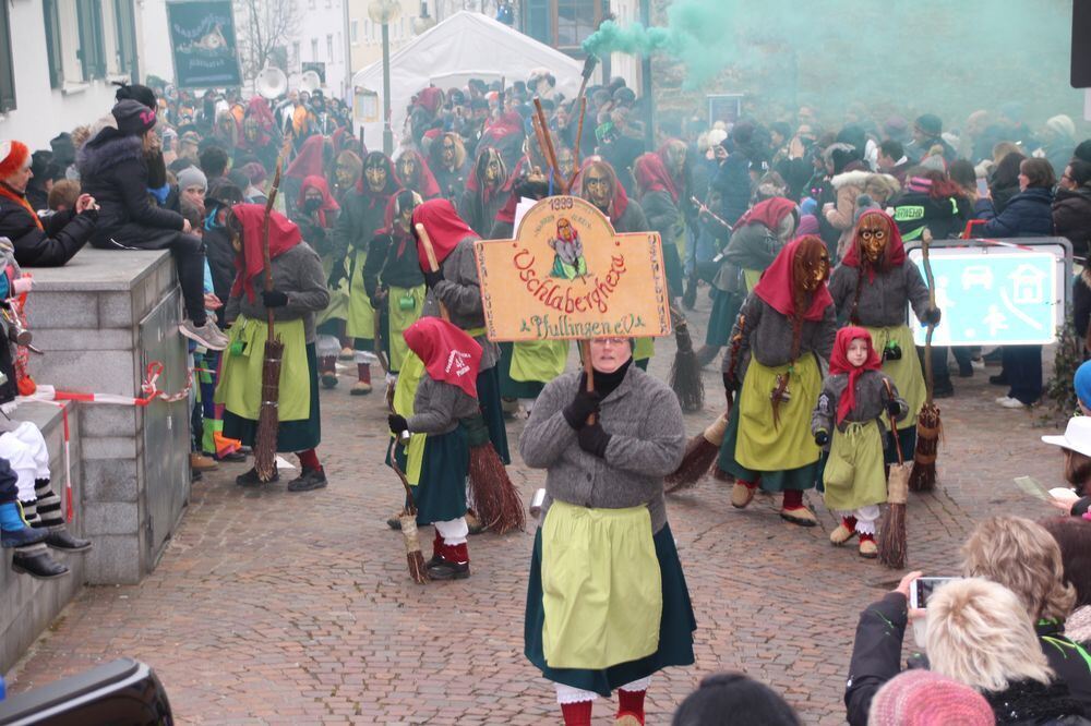 Narrenumzug der Uschlaberghexa in Pfullingen 2018