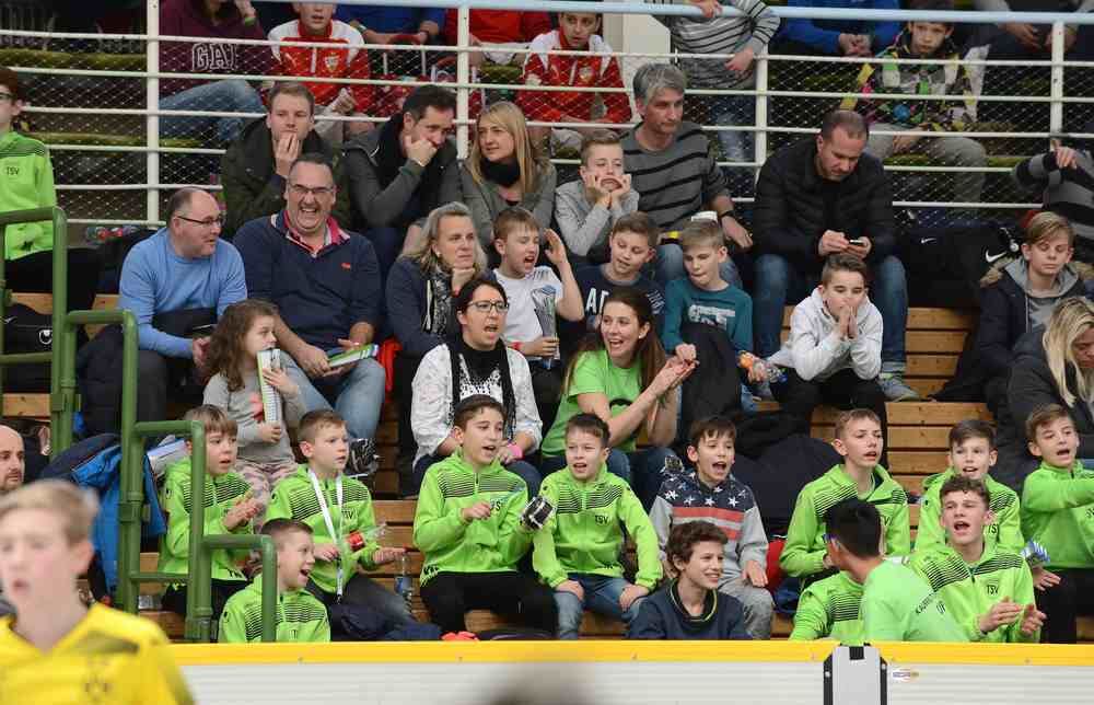 Internationales U12 Fußballturnier in der Storlachhalle