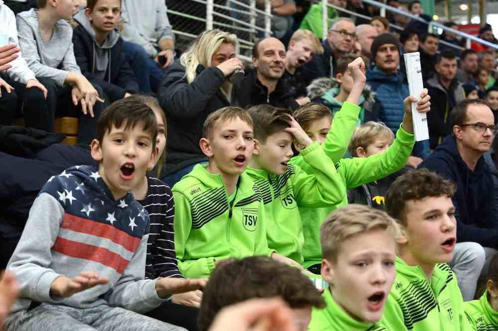 Internationales U12 Fußballturnier in der Storlachhalle