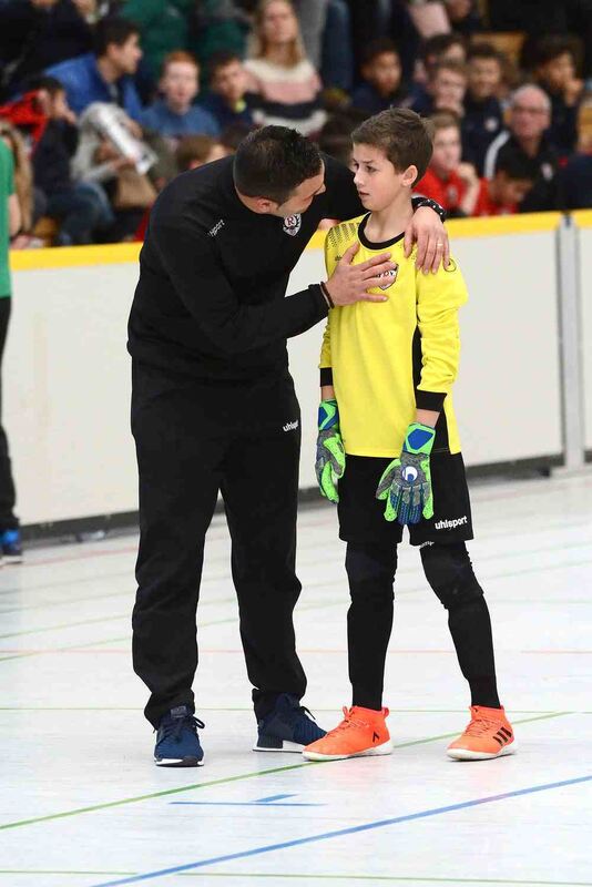 Fussballturnier-storlachhalle_25