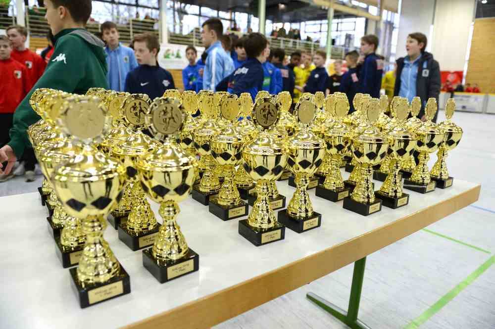 Internationales U12 Fußballturnier in der Storlachhalle