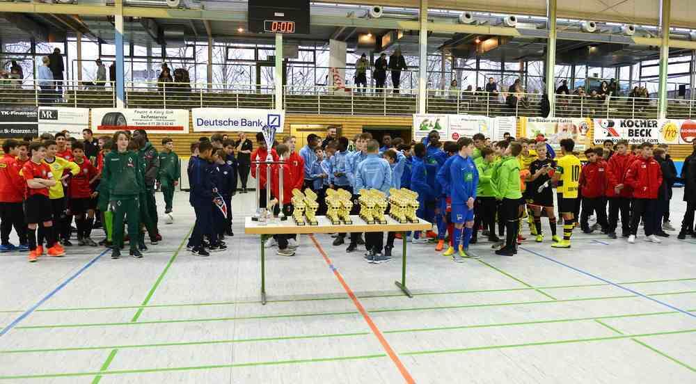 Internationales U12 Fußballturnier in der Storlachhalle