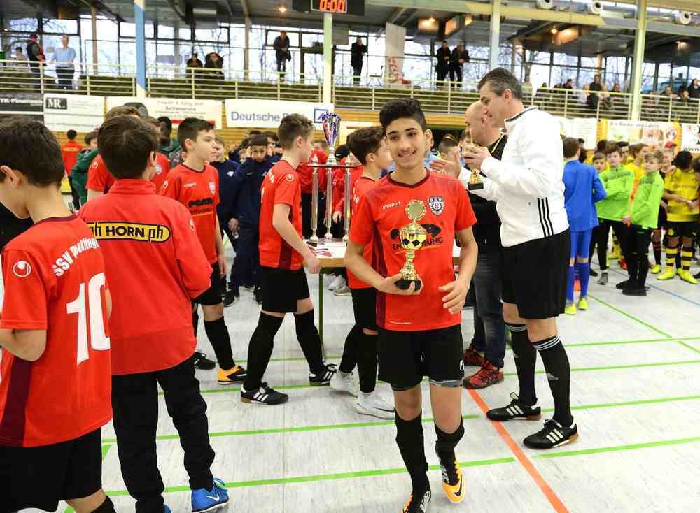 Internationales U12 Fußballturnier in der Storlachhalle