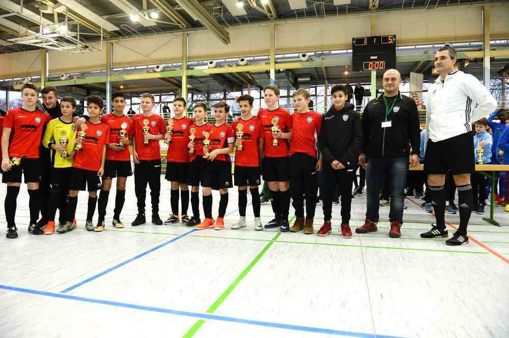 Internationales U12 Fußballturnier in der Storlachhalle