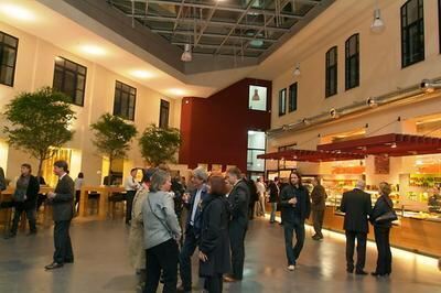 trinkhaus_eroeffnung_markthalle_reutlingen_2007_9 (jpg)