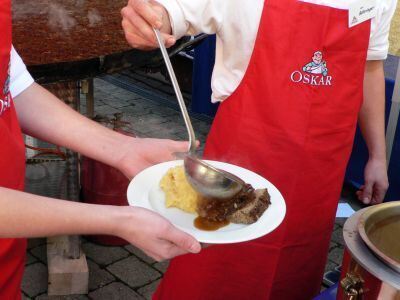 Riesenfrikadelle20 (jpg)