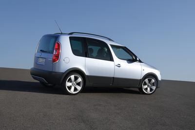 skoda_roomster_2007_aussen_innen_design_technik_36 (jpg)