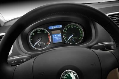 skoda_roomster_2007_aussen_innen_design_technik_14 (jpg)