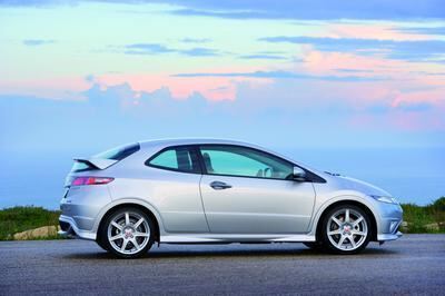 honda_civic_types_2007_dreituerer_4 (jpg)