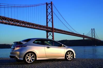 honda_civic_types_2007_dreituerer_5 (jpg)