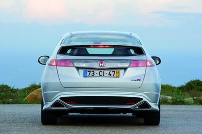 honda_civic_types_2007_dreituerer_7 (jpg)