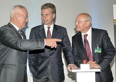 walter_eroeffnung_werk_muensingen_2007_31 (jpg)