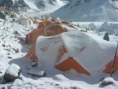 dirk_feige_everest_expedition_2007_8 (jpg)