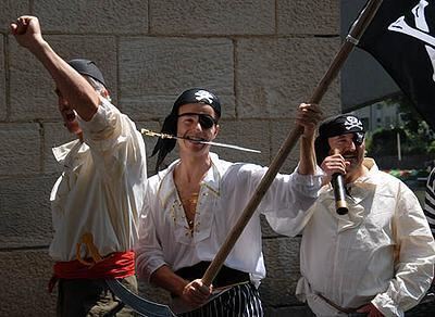 stocherkahnrennen_tuebingen_2007_2 (jpg)