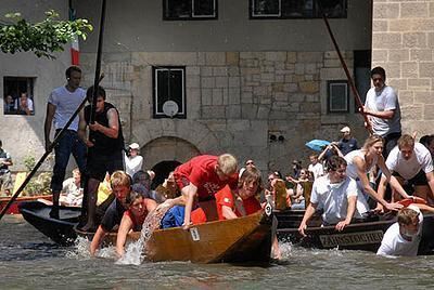 stocherkahnrennen_tuebingen_2007_5 (jpg)