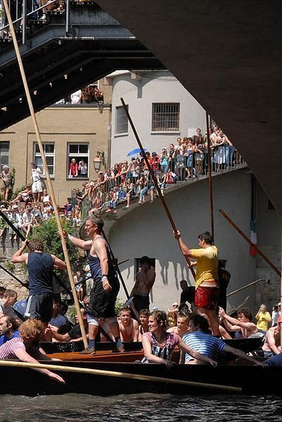 stocherkahnrennen_tuebingen_2007_7 (jpg)