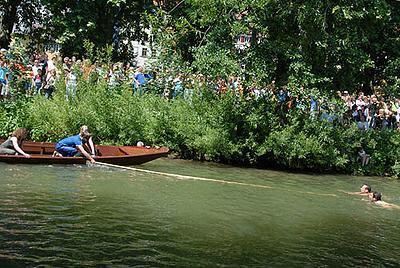 stocherkahnrennen_tuebingen_2007_10 (jpg)