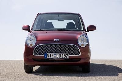 daihatsu_trevis_2007_1 (jpg)