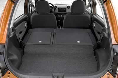 daihatsu_trevis_2007_13 (jpg)