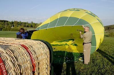 niethammer_ballonfahrt_alb_2007_8 (jpg)