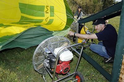 niethammer_ballonfahrt_alb_2007_10 (jpg)