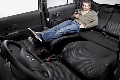 daihatsu_materia_2007_13 (jpg)