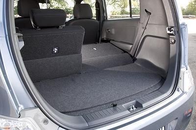 daihatsu_materia_2007_12 (jpg)