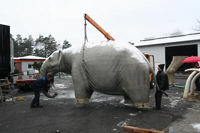 erben_der_dinos_transport_17 (jpg)