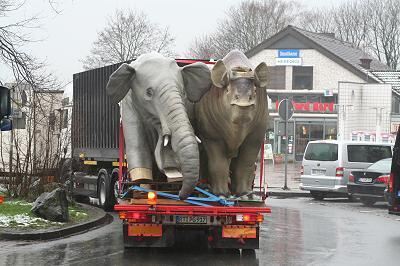 erben_der_dinos_transport_36 (jpg)