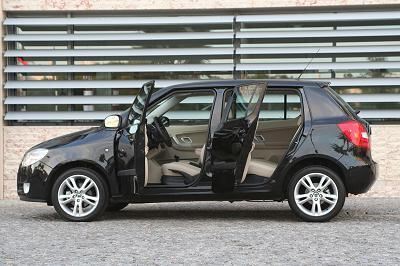 skoda_fabia_2007_10 (JPG)