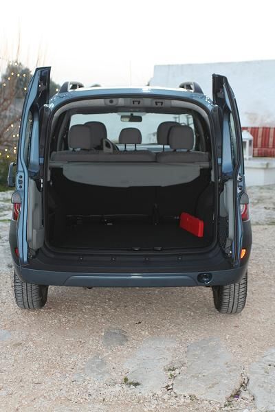 dacia_logan_mcv_2007_12 (JPG)