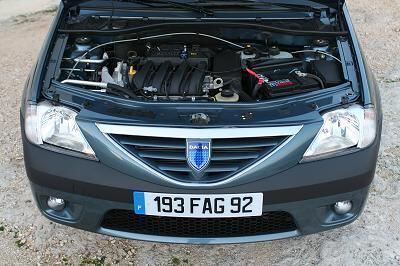 dacia_logan_mcv_2007_10 (JPG)