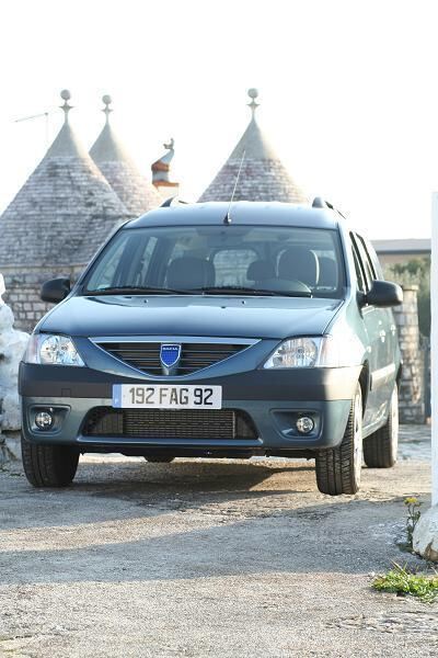 dacia_logan_mcv_2007_4 (JPG)