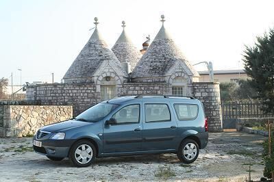 dacia_logan_mcv_2007_2 (JPG)