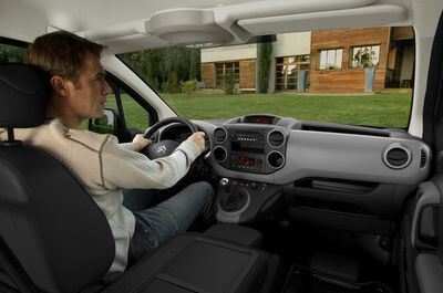 citroen_berlingo_2008_7 (jpg)