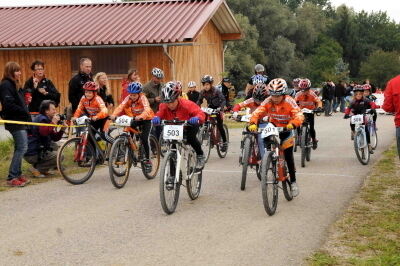 jump_juniors_cup_bikepark_2008_33 (jpg)