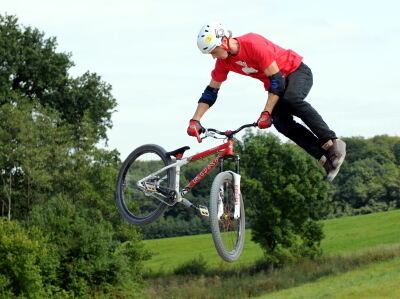 jump_juniors_cup_bikepark_2008_24 (jpg)