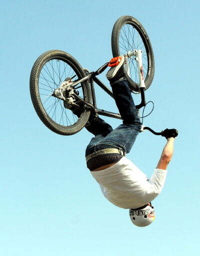 jump_juniors_cup_bikepark_2008_17 (jpg)