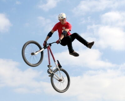 jump_juniors_cup_bikepark_2008_3 (jpg)