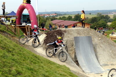jump_juniors_cup_bikepark_2008_49 (jpg)