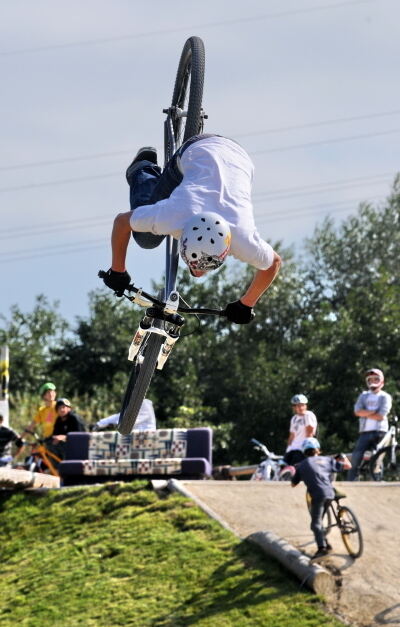 jump_juniors_cup_bikepark_2008_5 (jpg)