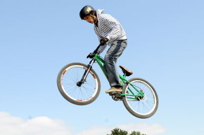 jump_juniors_cup_bikepark_2008_8 (jpg)