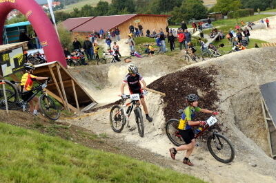 jump_juniors_cup_bikepark_2008_47 (jpg)