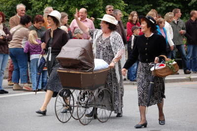 kolping_zwiefalten_100_jahre_umzug_4 (jpg)