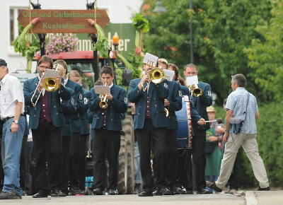 900_jahre_kusterdungen_2008_umzug (jpg)